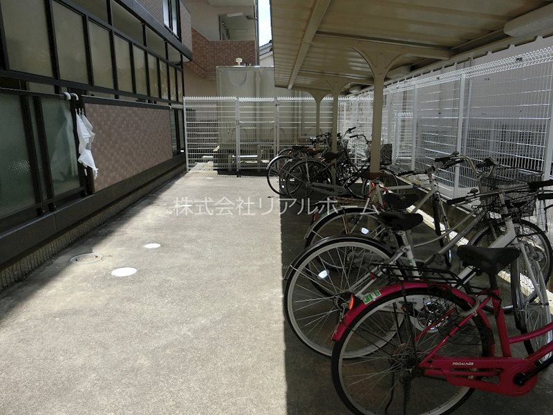 アン・レーブ その他外観6