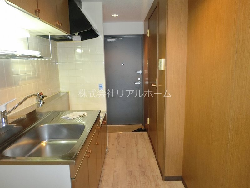 アン・レーブ その他7