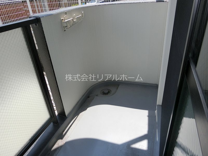 アン・レーブ ベランダ