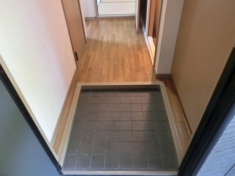 グレイスコート嵐山 玄関