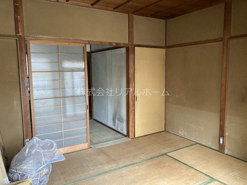 塩田前泓町貸家 リビング