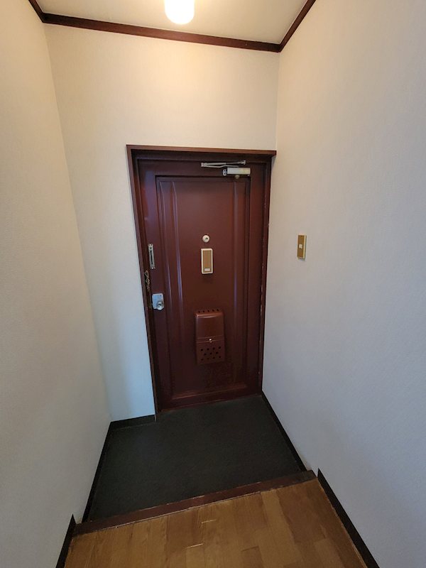 ルミエール白梅 玄関