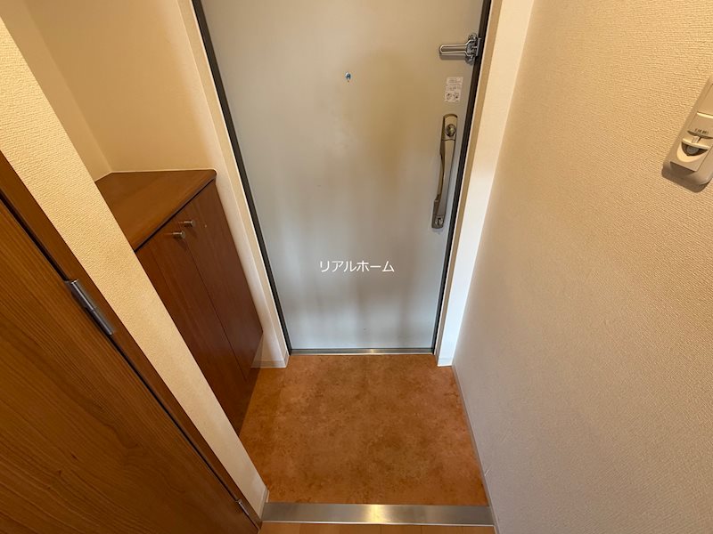 リバーサイド桂　弐番館 玄関