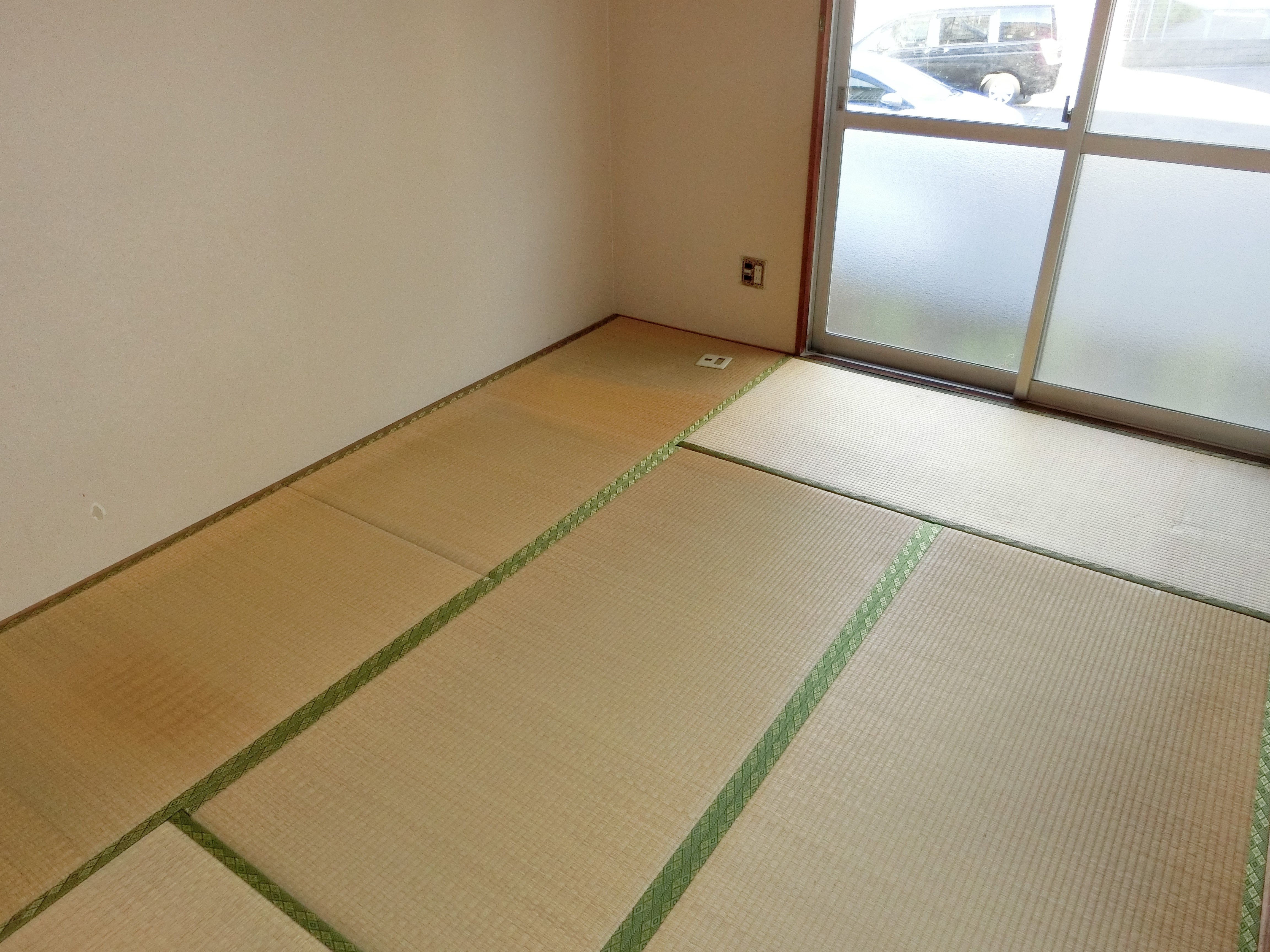 プレジールK ベッドルーム