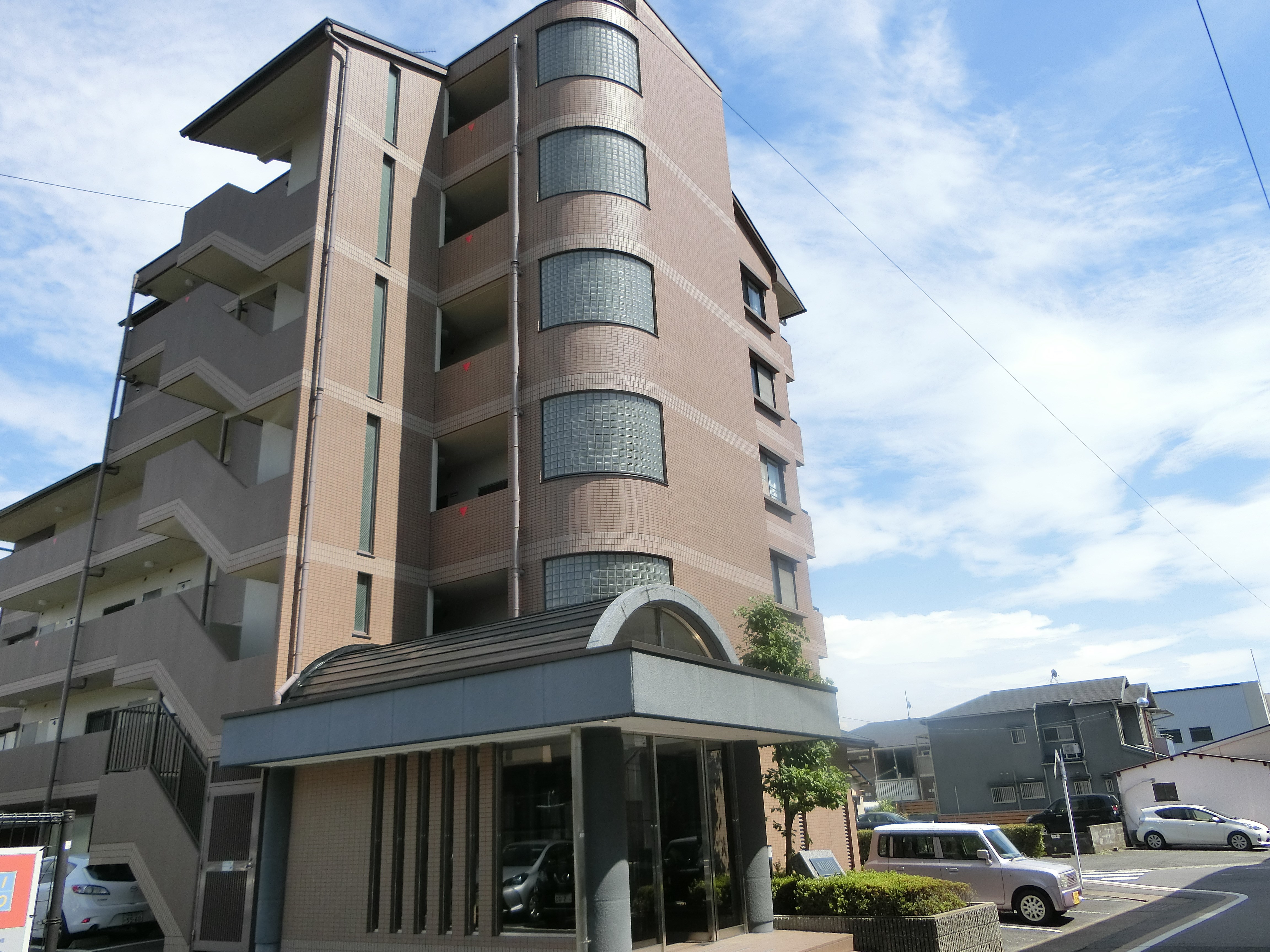 Ｍ・レヴエンテ 201号室 外観