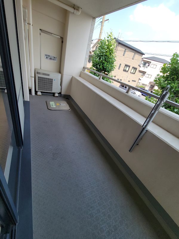 ネバーランド桂 ベランダ