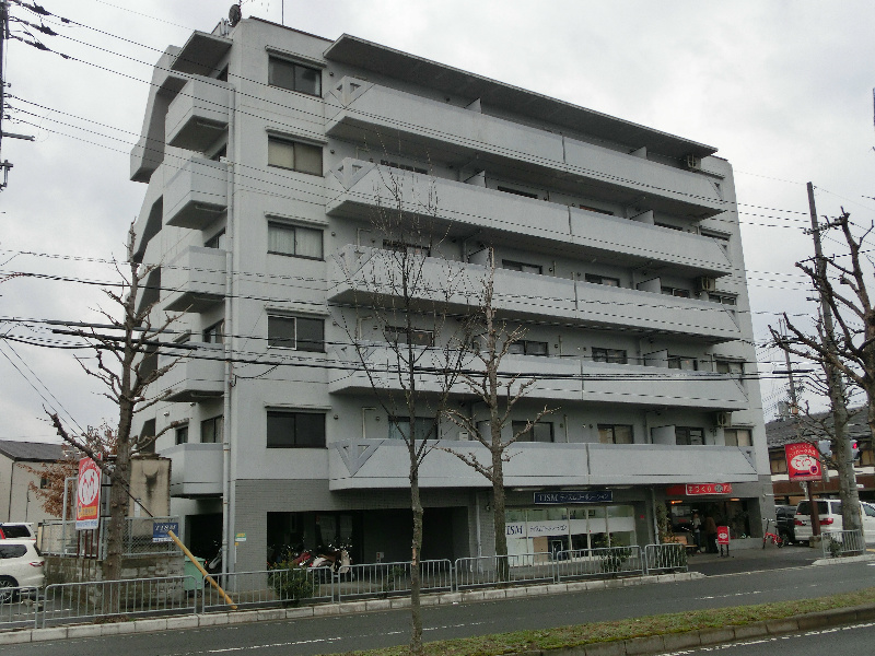 グランドール桂川畔  外観