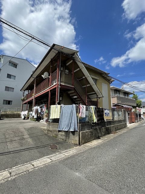 岡本荘 202号室 外観
