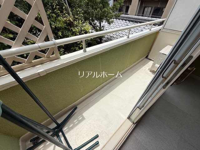 緑鴎舘   ベランダ
