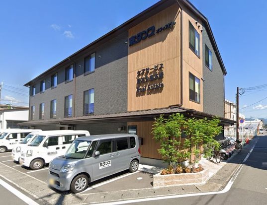 京タンス本社倉庫 外観