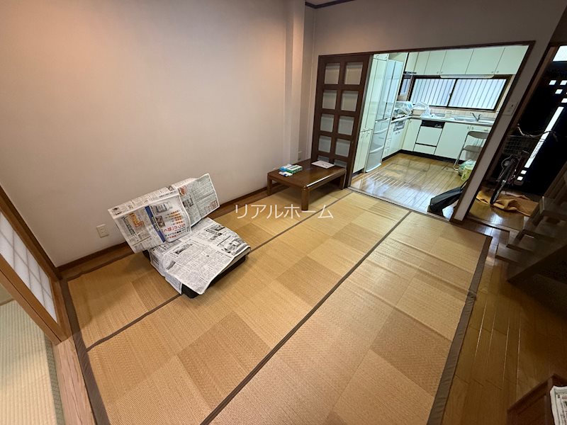 西ノ京樋ノ口町貸家 リビング