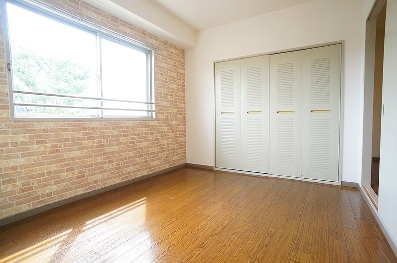 メイプルリーフ桂 ベッドルーム