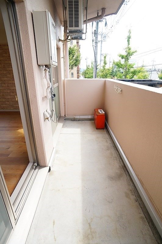 メイプルリーフ桂 ベランダ