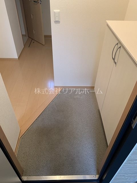 ヴィオール  玄関