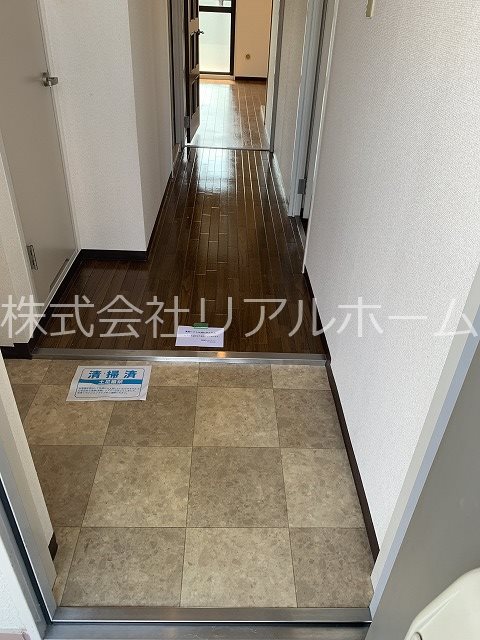 サントル西京 玄関