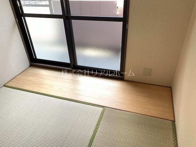 ジュンパルティール その他24