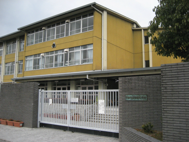 リサージュ桂 小学校