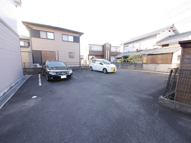 ル･プランタン深川 駐車場
