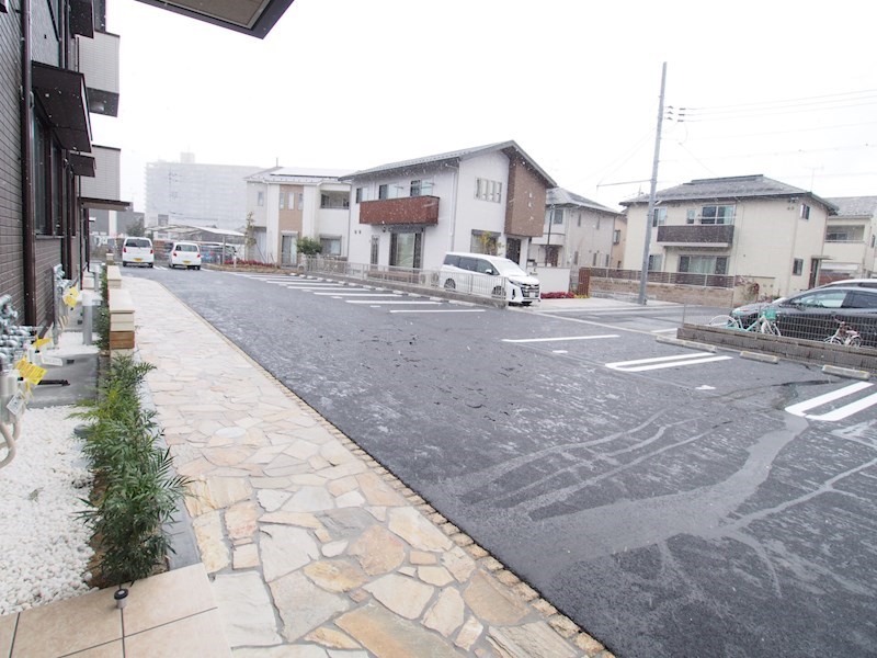 グランツ 駐車場