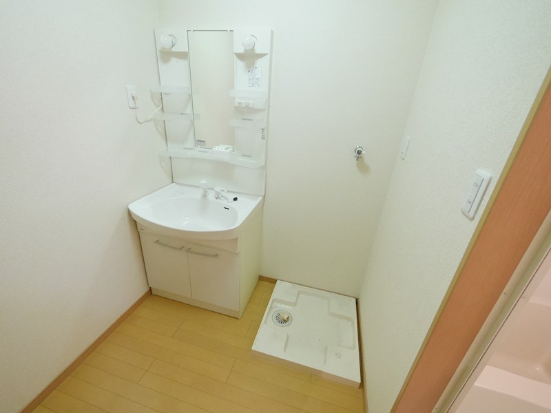 グローブタカマツ その他