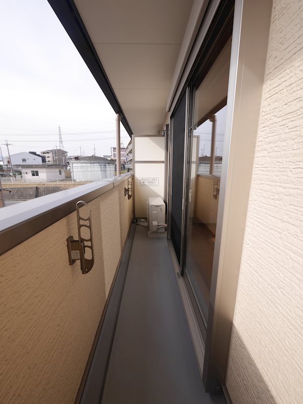 メゾン小西名坂2番館 ベランダ