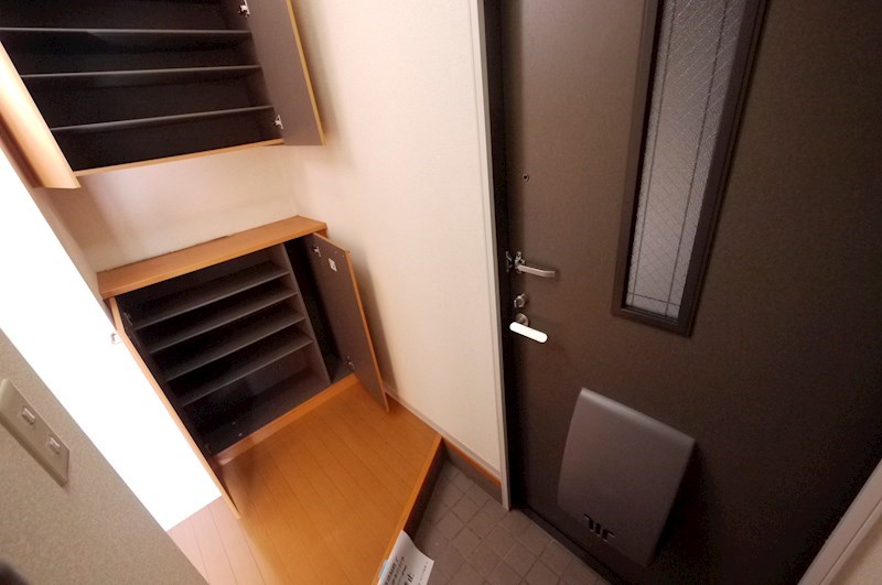 エスタシオン　Ｃ棟 玄関