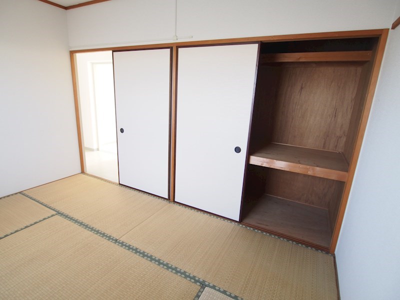 リーフマンション 収納