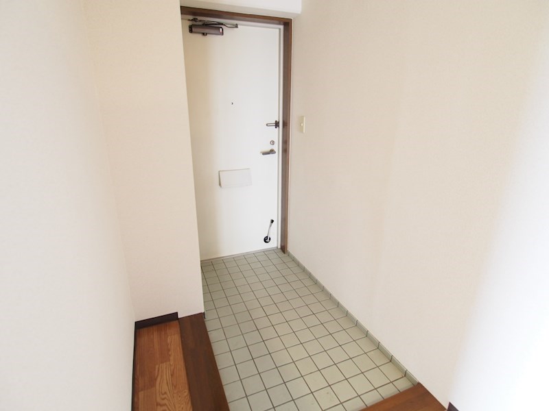 滋賀県野洲市冨波乙 玄関