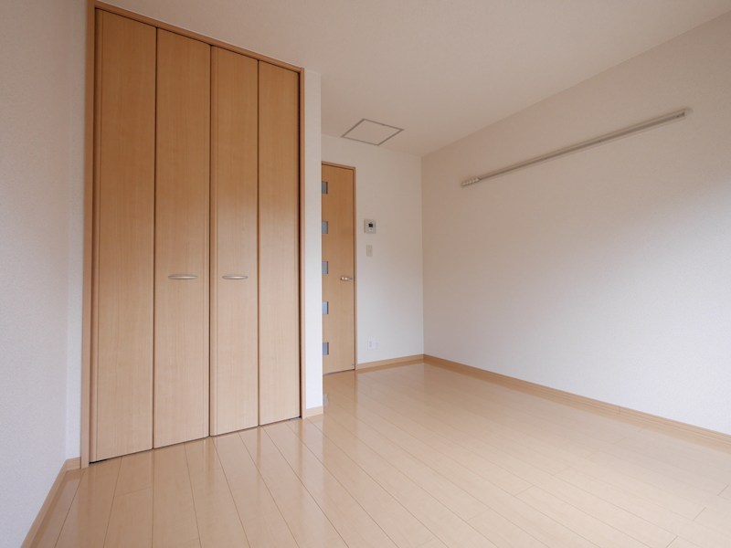 藤井ハイツ虫生野 リビング