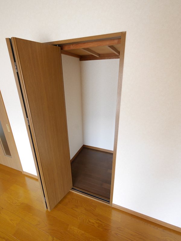 辻ハイツⅠ 収納