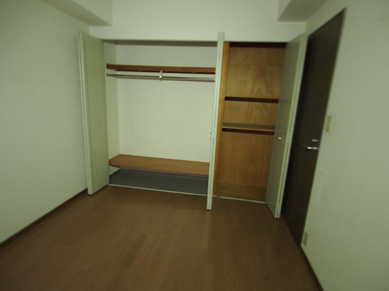 コスモ守山５番館 収納