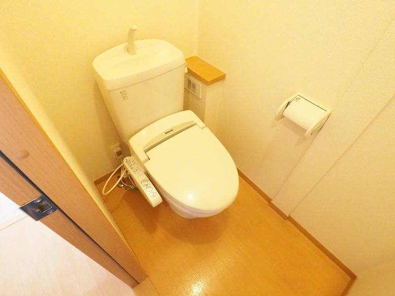 フラッツ レディアンス  トイレ
