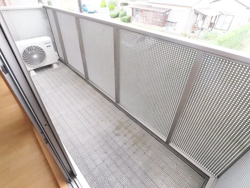 フラッツ レディアンス  ベランダ