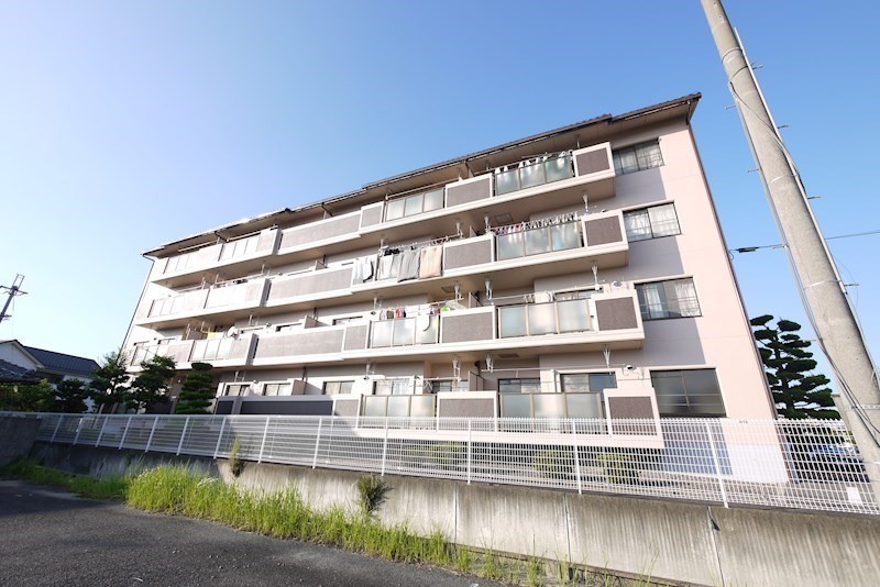 アルカディア中島 外観