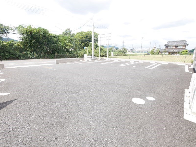 パレット楽陽 駐車場