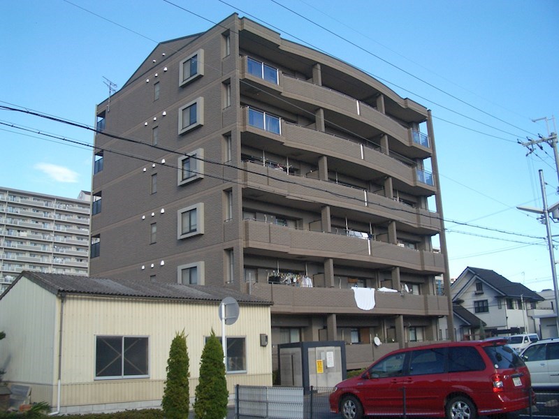 クラルテファミーユ 外観