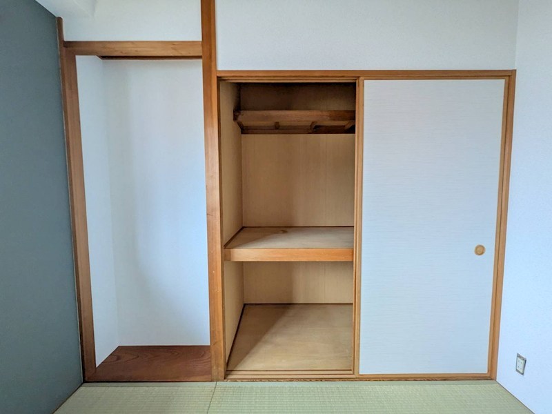 クレスティ栗田 収納