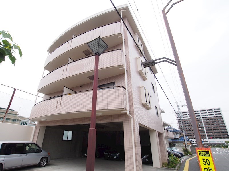 葵マンションⅡ 駐車場