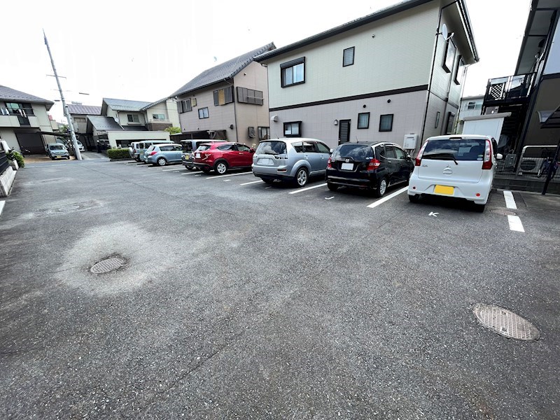ユウハイツⅡ　Ｂ棟 駐車場