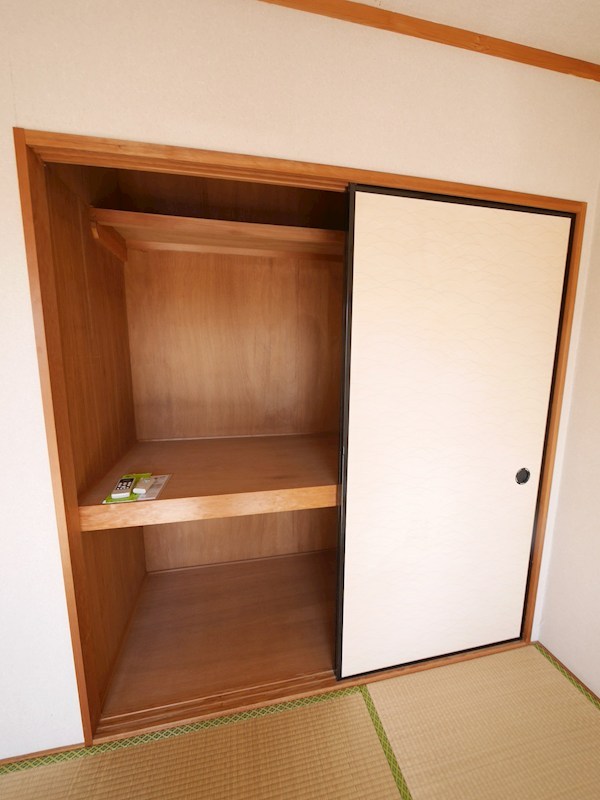 アメニティ貴生川 収納
