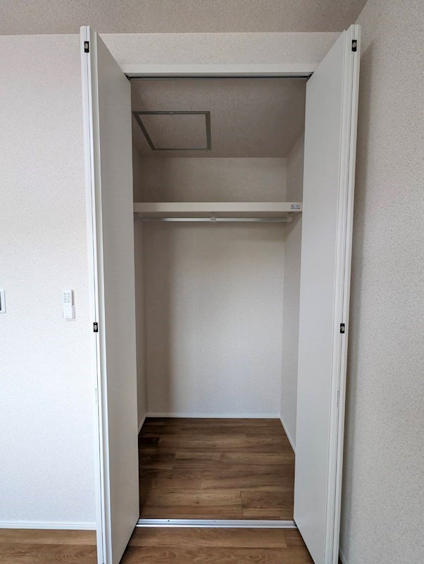 エクセルピア岩根中央 収納