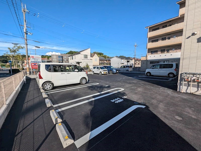 D-ROOMルシエル 駐車場