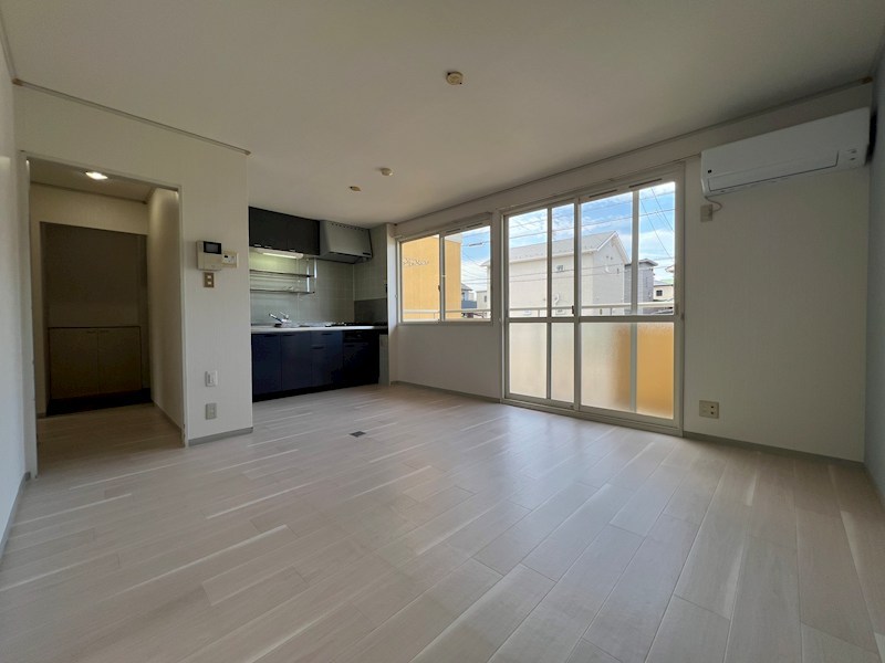 グリーンタウンハタケヤマ　A棟  リビング