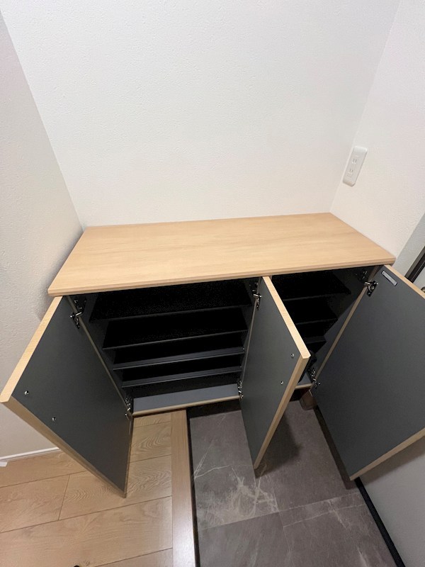 メゾフォルテ810　B棟 玄関