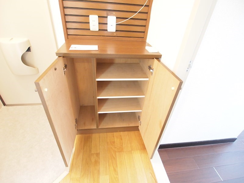 ラスディ守山 収納