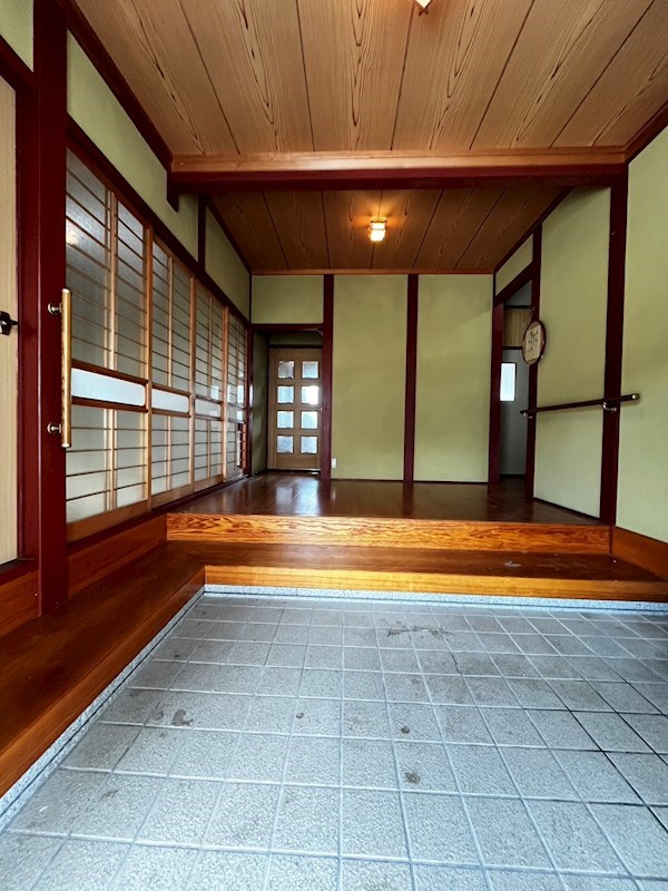 S邸正福寺貸家 玄関