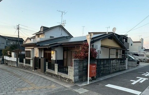 安養寺3丁目貸家 外観