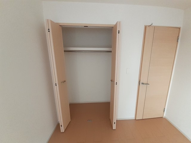 ノイ　ナリッシュ　ｂ 収納
