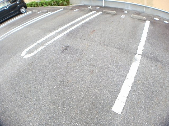 サンレミ　アニメート 駐車場