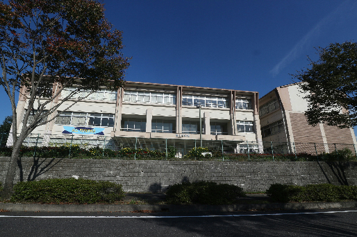 クレスト草津 中学校